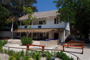 Die Tauchbasis des Sandies Bathala Resort, Bathalaa, Malediven