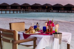 Romantic Dinner im Filitheyo Island Resort, Faafu Atoll, Malediven
