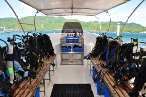 Ein Tauchboot des Solitude Lembeh Resort, Solitude World, Sulawesi, Indonesien