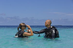 Tauchkurse im Filitheyo Island Resort, Faafu Atoll, Malediven