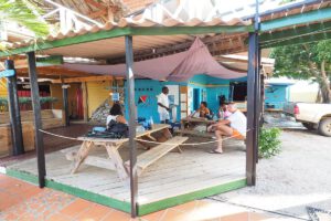 Tauchbasis im Rancho El Sobrino, Curacao, Karibik