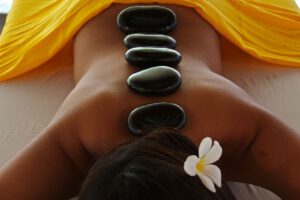 Hot Stone Massage, Atmosphere Resort, Negros, Philippinen