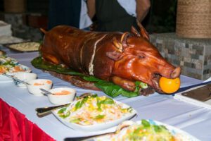 Spanferkel, Magic Ocean Dive Resort, Bohol, Philippinen