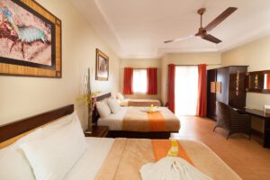Zimmer im Buceo Anilao Beach & Dive Resort, Anilao, Philippinen