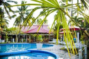 Pool, Whispering Palms Bungalow Resort, Negros, Philippinen