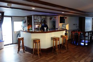 Bar Emperor Voyager Malediven