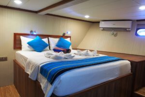 Doppelbett Kabine Unterdeck Emperor Voyager Malediven