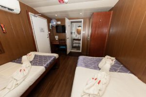 Premium Deluxe Kabine Unterdeck mit Twin Betten, Atlantis Infinity, Philippinen