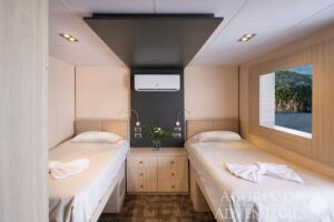 Deluxe Stateroom, Cocos Island Agressor, Agressor Adventures, Costa Rica