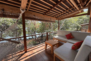 Bungalow Oceanfront, Alor Tanapi, Indonesien