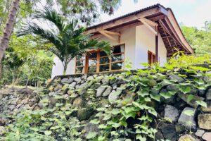 Bungalow Hillside, Alor Tanapi, Indonesien