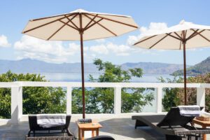 Aussichten im Alor Tanapi, Indonesien