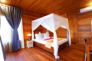 Superior Hillside Zimmer im Bastianos Froggies Lembeh Resort, Indonesien, Sulawesi