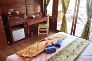 Standard Hillside Zimmer im Bastianos Froggies Lembeh Resort, Indonesien, Sulawesi