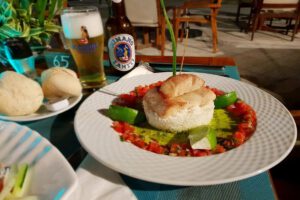 Speisen im Manava Beach Resort, Moorea, Franzoesisch Polynesien
