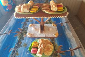Frühstück im Tetamanu Village & Sauvage, Fakrarava, Französisch Polynesien