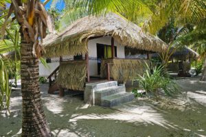 Strandbungalows der Pension Tikehau Paradise, Tikehau, Französisch Polynesien