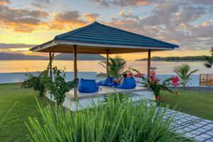 Lounge im Nautika Dive Alor, Alor, Indonesien
