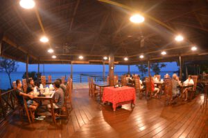Restaurant des Nunukan Island Resort, Kalimantan Indonesien