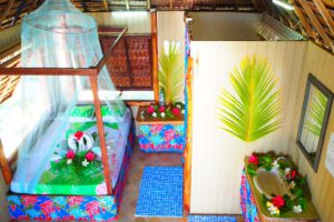 Ein Bungalow im Tetamanu Village & Sauvage, Fakrarava, Französisch Polynesien