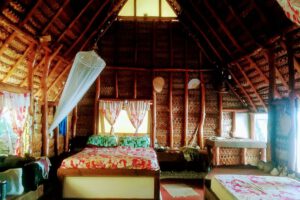 Ein Bungalow im Motu Aito Paradise, Fkarava, Franzoesisch Polynesien