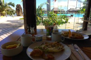 Speisen im Manava Beach Resort, Moorea, Franzoesisch Polynesien