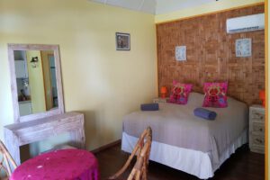 Ein Studio im Linareva Beach Resort, Moorea, Französisch Polynesien
