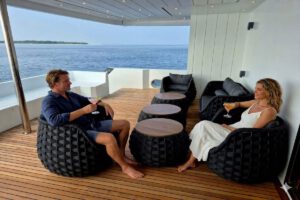 Lounge der Emperor Explorer 2, Emperor Fleed, Malediven